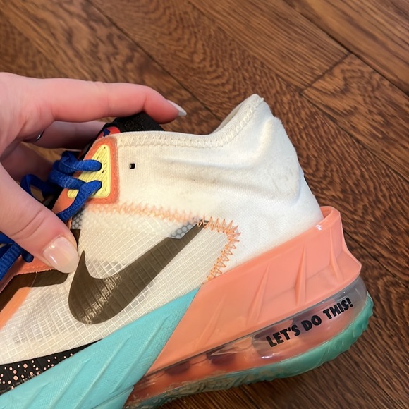 Nike Lebron 18 Low Summit White Space Jam (GS) - Picture 12 of 13